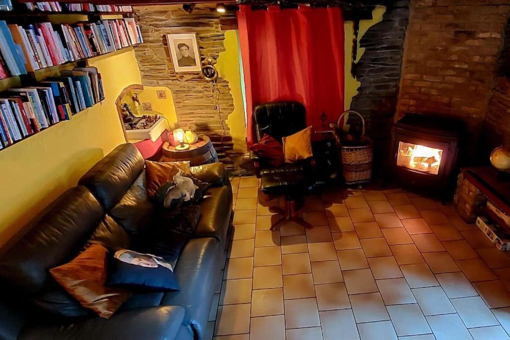 L'Ardoisiere: Jolie Maison Ardennaise. Villa Alle Eksteriør billede
